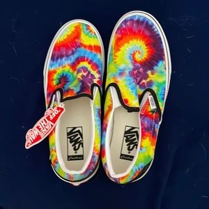 Vans Classic Slip-on Rainbow Tie Dye, Unisex Size 7 Men’s /Women’s 8.5
